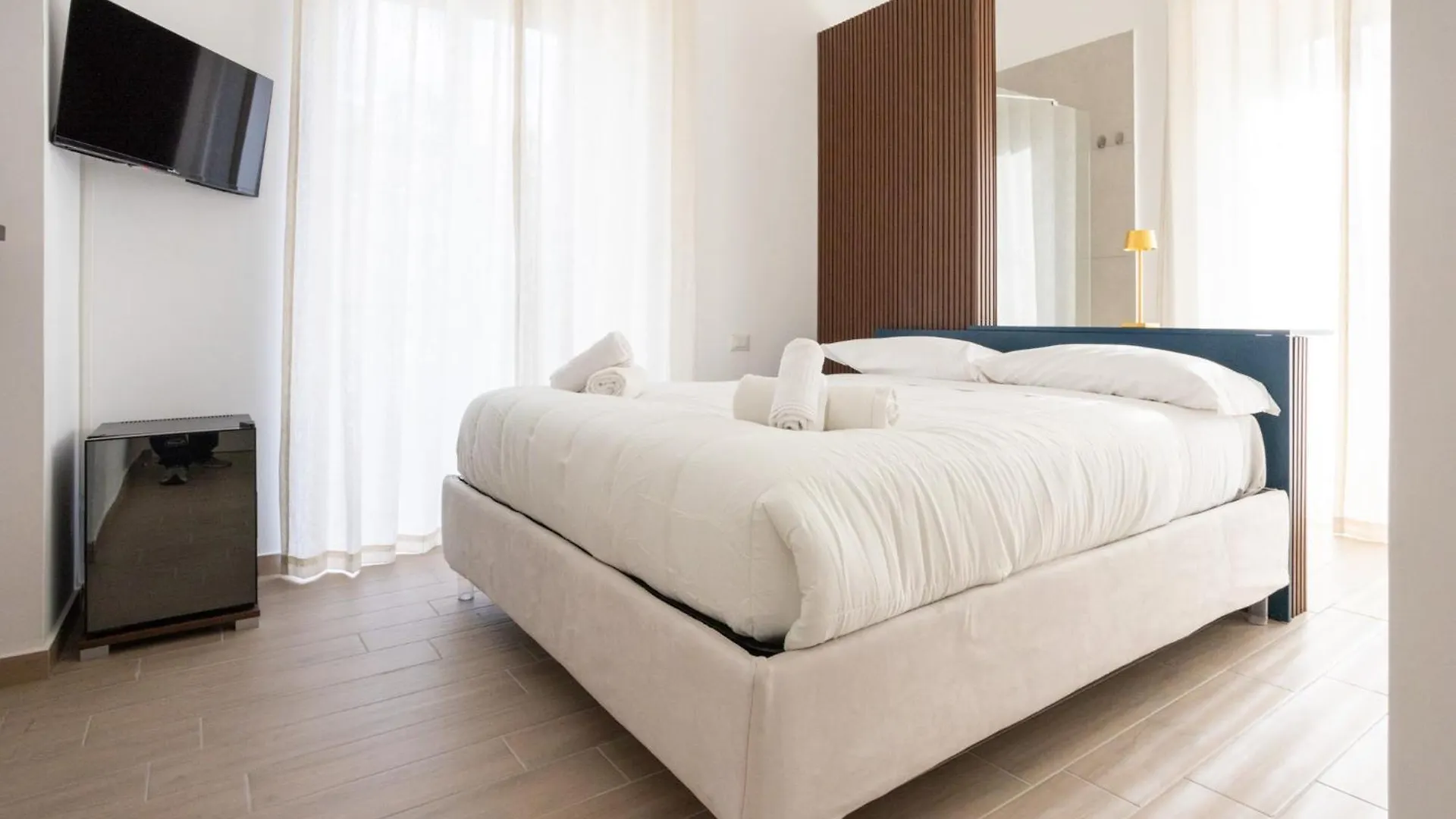 Palazzo Pepe Apartment Naples 0*,  Italy