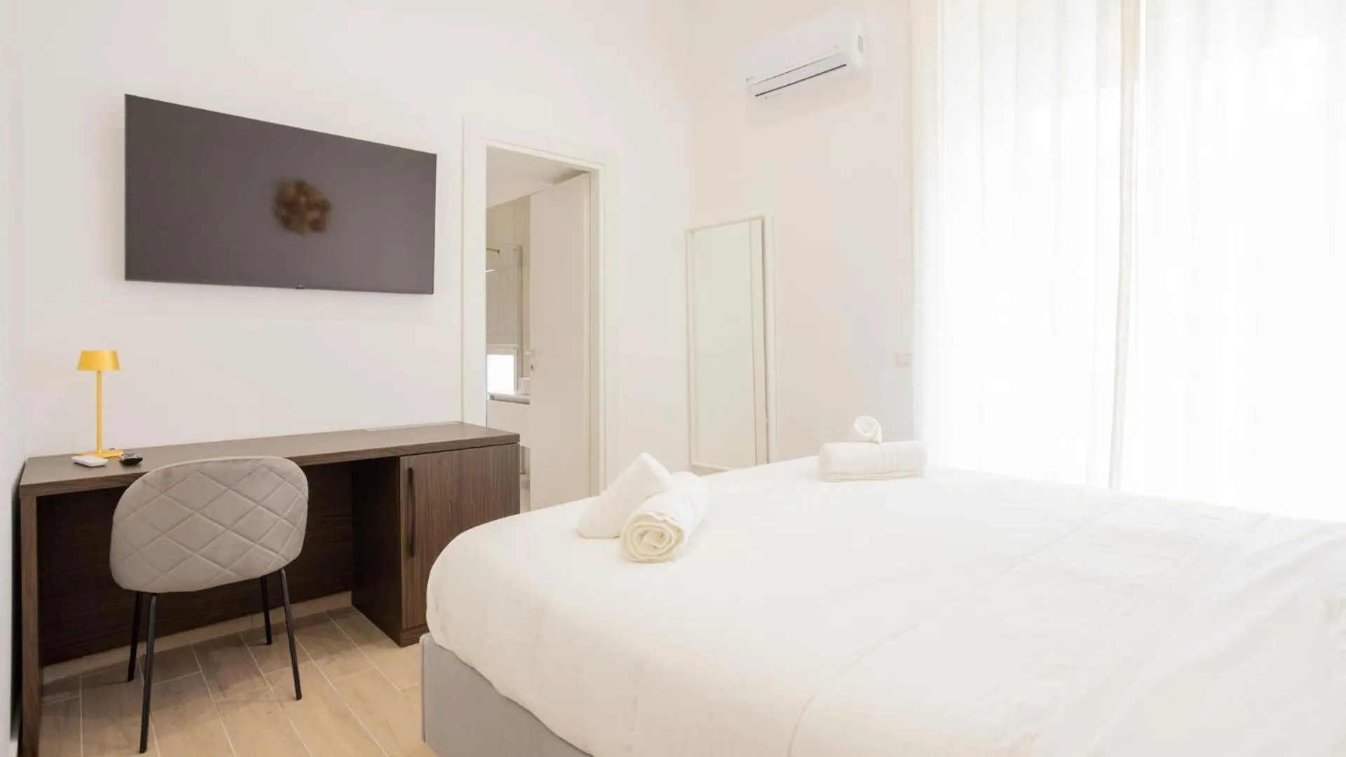 Palazzo Pepe Apartment Naples